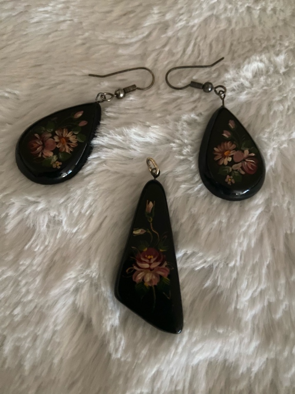 Hand-Painted Black Floral Teardrop Pendant & Earring Set